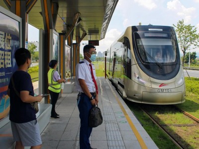 En Chine, le premier tram à hydrogène au monde est à l'arrêt