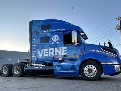 Dual-fuel, le camion de Verne fonctionne à l'hydrogène liquide cryo-comprimé